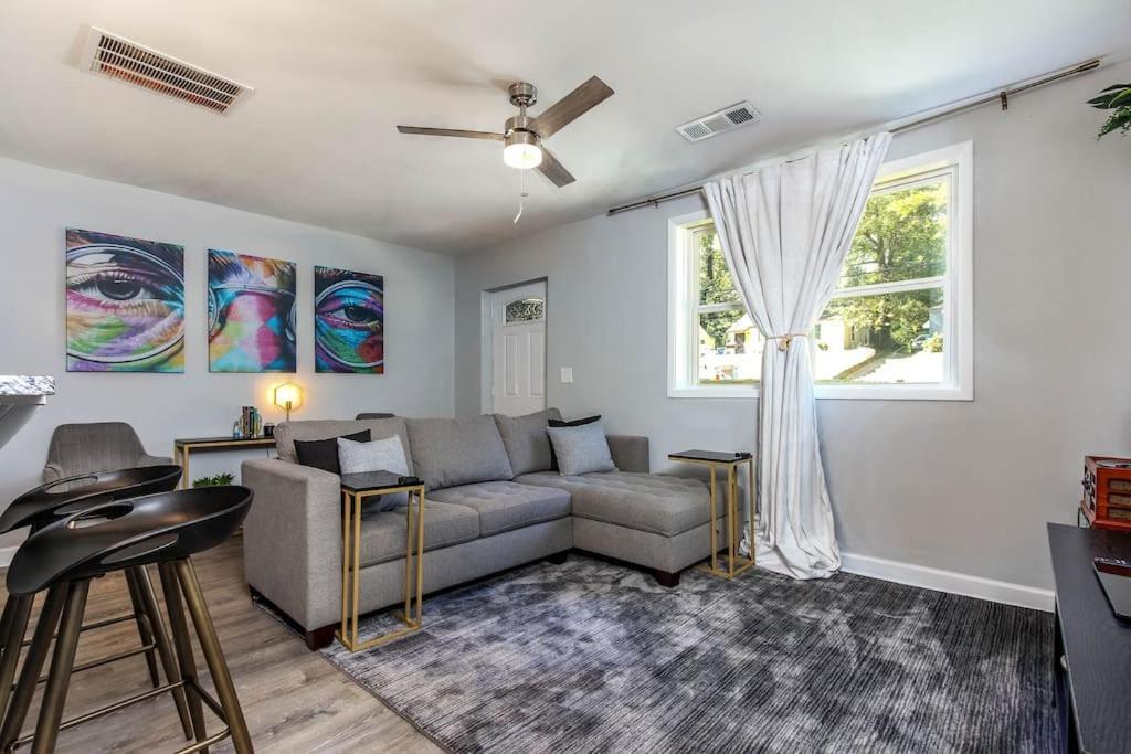 West End Bungalow Perfect To Work, Play, & Escape Atlanta Buitenkant foto