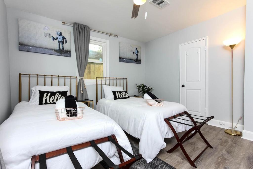 West End Bungalow Perfect To Work, Play, & Escape Atlanta Buitenkant foto